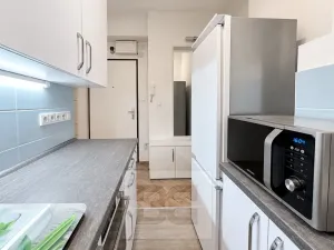 Pronájem bytu 2+1, Praha - Nusle, Spolupráce, 47 m2