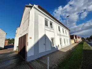 Pronájem bytu 1+kk, Brozany nad Ohří, Voborského, 25 m2