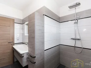 Prodej rodinného domu, Dubí - Mstišov, Mstišovská, 154 m2