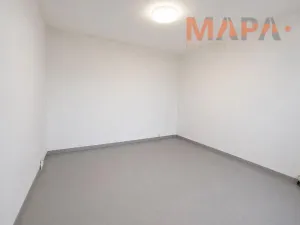 Prodej bytu 1+1, Chomutov, Stavbařská, 33 m2