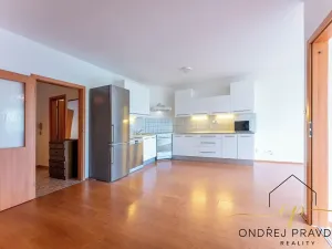 Prodej bytu 2+kk, Praha - Prosek, Mimoňská, 60 m2