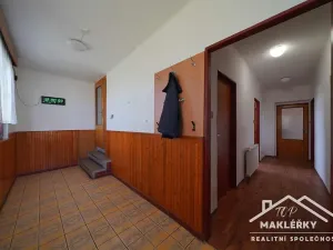 Prodej rodinného domu, Bělušice, 200 m2