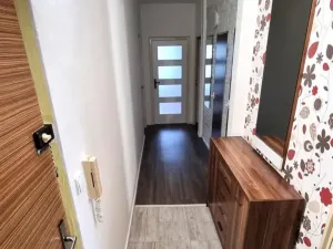 Pronájem bytu 3+1, Děčín - Děčín VI-Letná, Krásnostudenecká, 69 m2