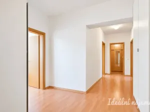 Pronájem bytu 3+kk, Brno, Blažovická, 87 m2