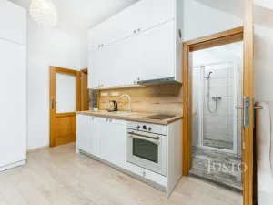 Pronájem bytu 1+kk, Jablonec nad Nisou, Opletalova, 32 m2