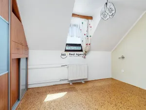 Prodej obchodního prostoru, Kamenice nad Lipou, Masarykova, 390 m2