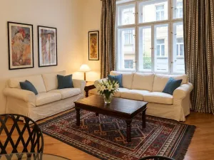 Pronájem bytu 3+1, Praha - Nové Město, Odborů, 80 m2