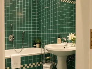 Pronájem bytu 3+1, Praha - Nové Město, Odborů, 80 m2