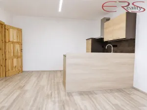 Pronájem bytu 3+kk, Jičín, Porák, 72 m2