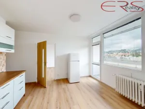 Pronájem bytu 2+1, Jablonec nad Nisou, Budovatelů, 57 m2