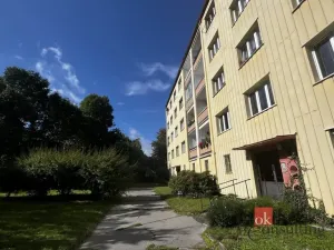 Pronájem bytu 1+1, Karlovy Vary, Sládkova, 35 m2