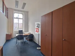 Pronájem kanceláře, Olomouc, Dolní náměstí, 16 m2
