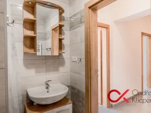 Pronájem bytu 2+kk, Milovice, Kaštanová, 44 m2