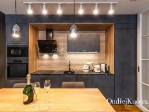 Prodej bytu 1+kk, Praha - Nové Město, Dlážděná, 61 m2