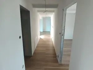 Prodej rodinného domu, Křelov-Břuchotín, Květinová, 240 m2