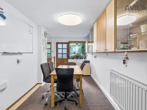Prodej komerční nemovitosti, Říčany, Kozinova, 300 m2