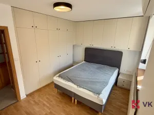Pronájem bytu 2+kk, Praha - Žižkov, Jičínská, 61 m2
