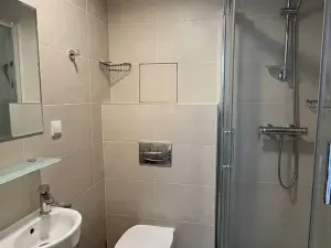 Pronájem bytu 3+kk, Praha - Holešovice, Komunardů, 100 m2