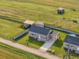 Prodej rodinného domu, Kladruby nad Labem - Bílé Vchynice, 123 m2