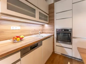 Prodej bytu 3+kk, Praha - Hloubětín, Modrého, 79 m2