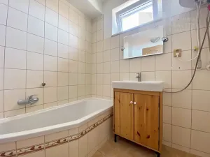 Prodej bytu 3+1, Březí, Nová, 72 m2