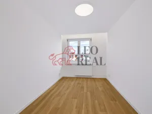 Pronájem bytu 4+kk, Praha - Záběhlice, Svojšovická, 81 m2