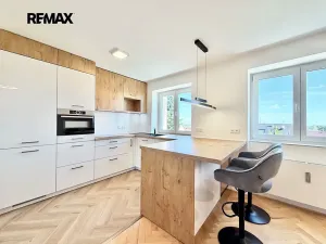 Pronájem bytu 3+kk, Kladno, Herbenova, 60 m2