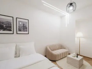 Pronájem bytu 1+1, Praha - Vršovice, Košická, 34 m2