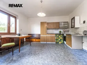Prodej rodinného domu, Kamenice, Pražská, 182 m2