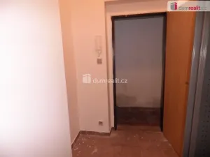 Pronájem bytu 1+kk, Praha - Břevnov, Hošťálkova, 27 m2