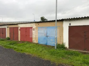 Pronájem garáže, Lužec nad Vltavou, 24 m2