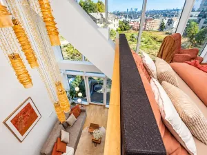 Prodej apartmánu, Praha - Smíchov, Kobrova, 173 m2