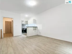 Pronájem bytu 2+kk, Hulín, Družba, 38 m2