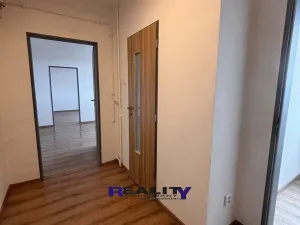 Pronájem bytu 1+1, Žatec, Dukelská, 44 m2