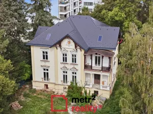 Prodej vily, Olomouc, tř. Svornosti, 600 m2