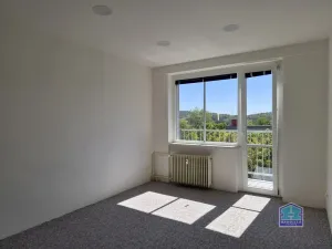 Pronájem bytu 2+1, Stříbro, Brožíkova, 46 m2