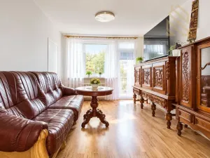 Prodej bytu 3+1, Ústí nad Labem - Neštěmice, Seifertova, 72 m2