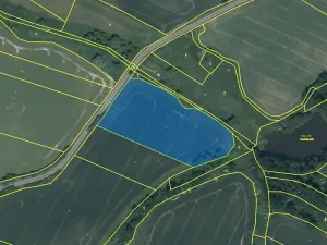 Dražba pozemku, Chotýšany, 15282 m2