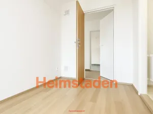 Pronájem bytu 1+1, Havířov - Šumbark, Opletalova, 28 m2