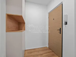Prodej bytu 2+1, Strakonice - Strakonice II, Bezděkovská, 42 m2
