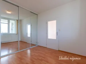 Pronájem bytu 2+kk, Praha - Hlubočepy, Trnkovo náměstí, 64 m2