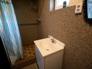 Pronájem výrobních prostor, Most, Tyršova, 128 m2