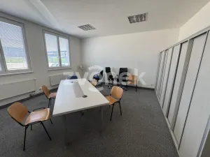 Pronájem kanceláře, Otrokovice, Napajedelská, 134 m2