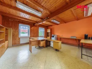 Prodej kanceláře, Karlovy Vary - Stará Role, 900 m2