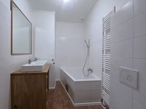 Prodej bytu 2+kk, Týnec nad Sázavou, Pod Hradištěm, 55 m2