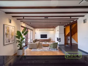 Prodej rodinného domu, Slatinky, 260 m2