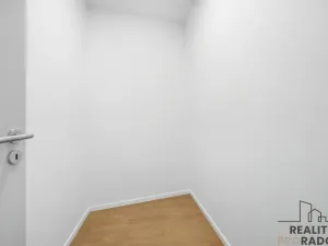 Pronájem bytu 2+kk, Hradec Králové, Na Střezině, 62 m2