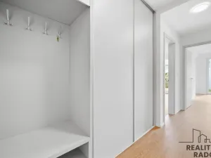 Pronájem bytu 2+kk, Hradec Králové, Na Střezině, 62 m2