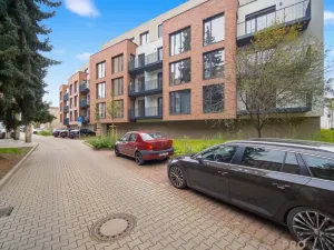 Pronájem bytu 2+kk, Hradec Králové, Na Střezině, 62 m2