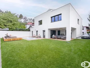 Prodej vily, Praha, Vošahlíkova, 375 m2